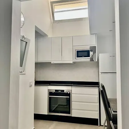 Cyv - Simple And Functional Vacation! Apartment
