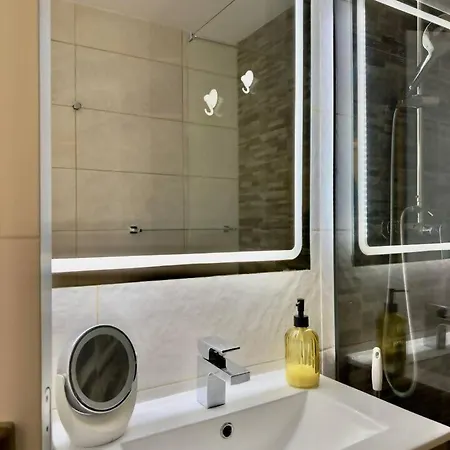 Apartment Cyv - Simple And Functional Vacation! *