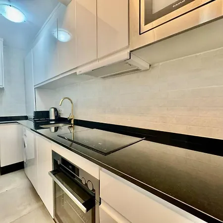Cyv - Simple And Functional Vacation! Apartment *