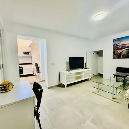 Cyv - Simple And Functional Vacation! Apartment